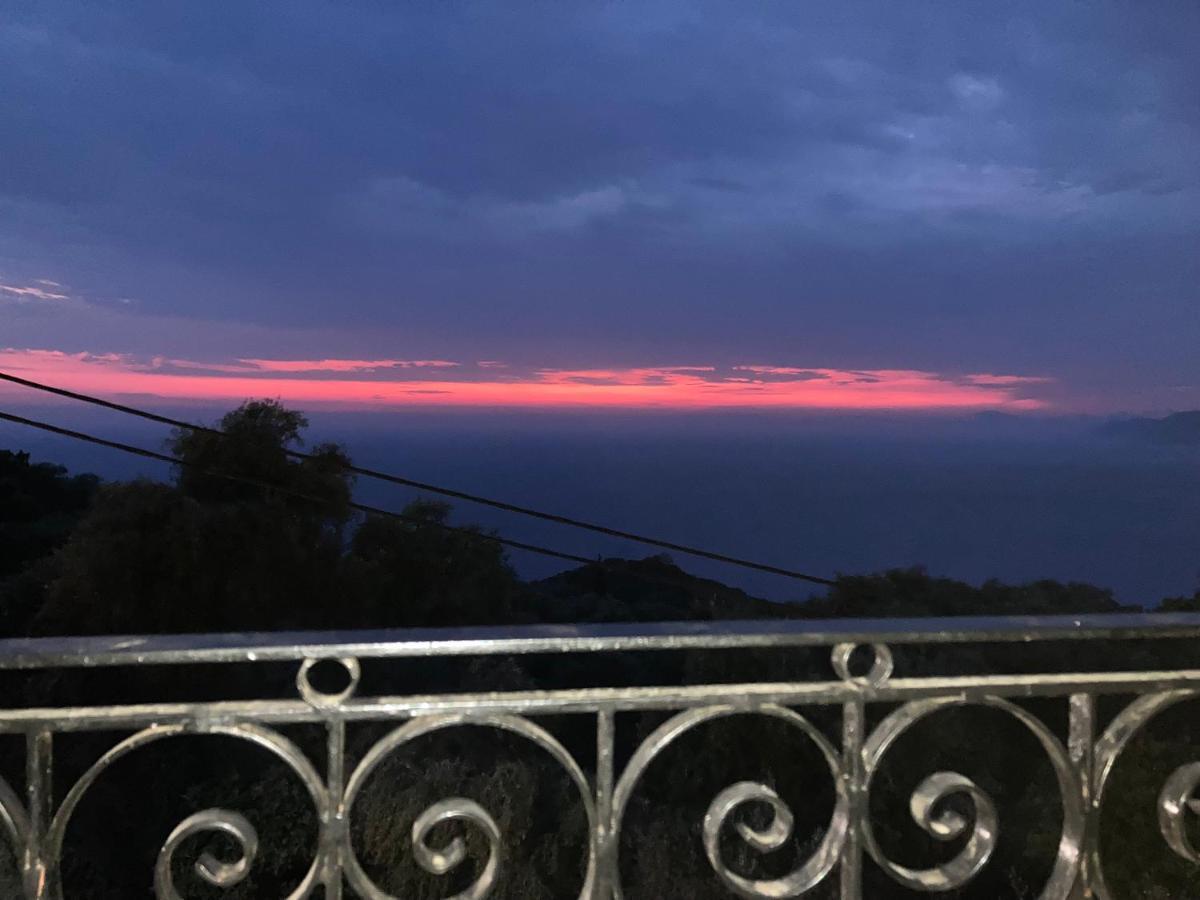 Dielino Amazing Sunset View Pentátion Zewnętrze zdjęcie